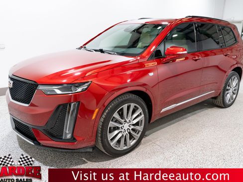 Used 2021 Cadillac XT6 Sport AWD/4WD image 2