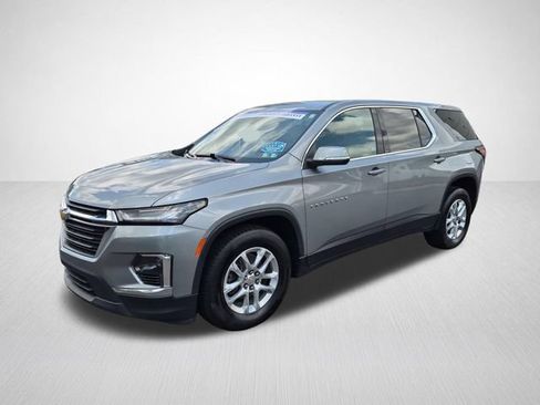 Used 2023 Chevrolet Traverse LS w/ Safety Package AWD/4WD image 6