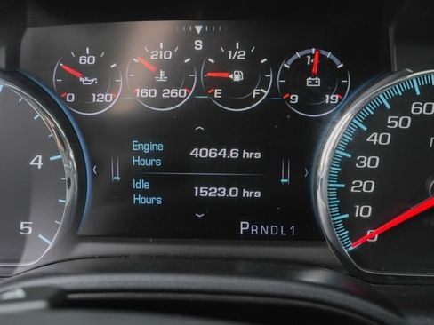 Used 2018 GMC Sierra 2500 Denali w/ Duramax Plus Package AWD/4WD image 48