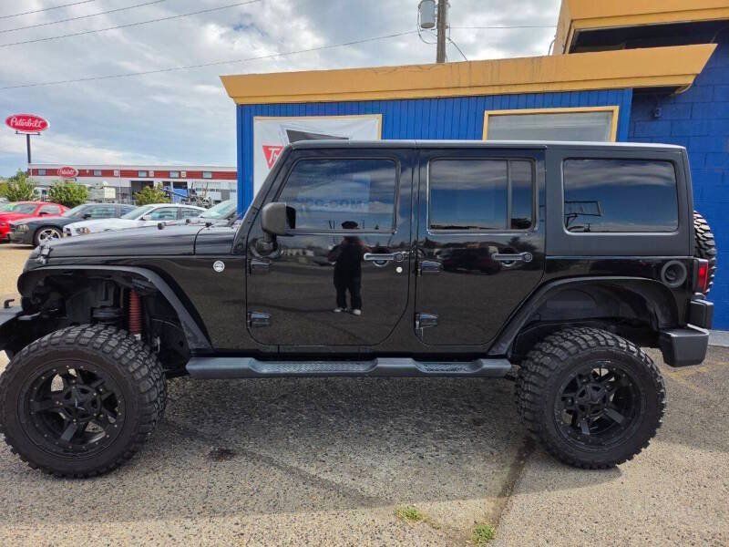 Used 2014 Jeep Wrangler Unlimited Sport w/ Quick Order Package 24S AWD/4WD image 3