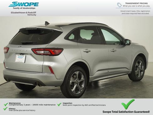 Certified 2023 Ford Escape ST-Line Select w/ Tech Pack #2 AWD/4WD image 4
