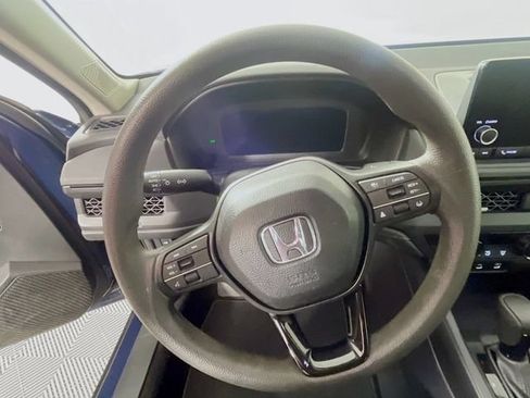 Used 2023 Honda Accord EX image 12