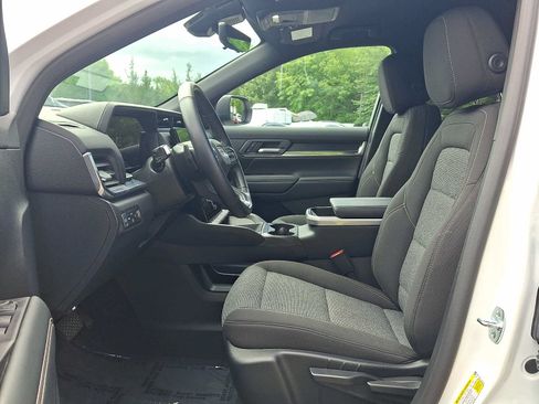 Used 2026 GMC Terrain Elevation w/ Technology Package II AWD/4WD image 15