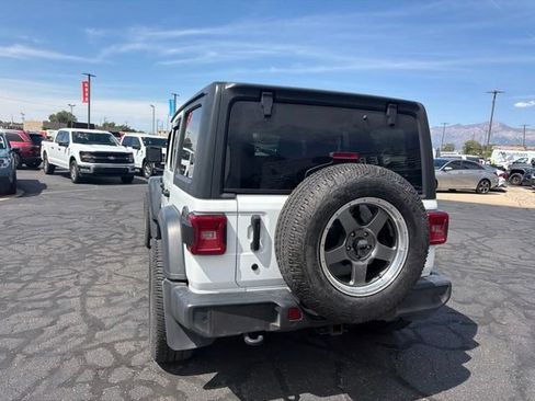 Used 2018 Jeep Wrangler Unlimited Sport S AWD/4WD image 10