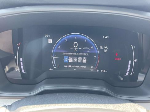 Used 2026 Toyota Corolla SE FWD image 21
