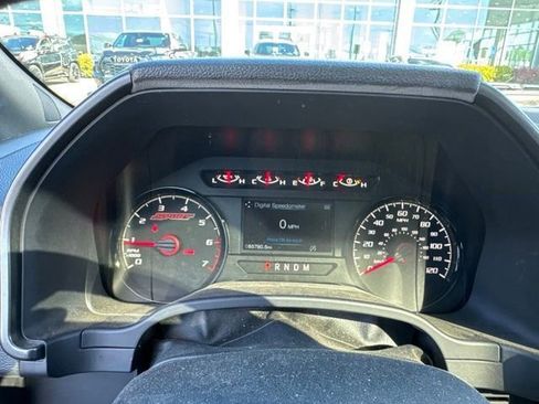 Used 2019 Ford F150 XLT w/ Equipment Group 302A Luxury AWD/4WD image 3