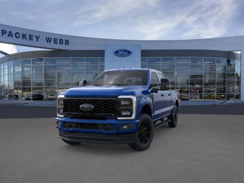 New 2026 Ford F250 Lariat w/ Black Appearance Package AWD/4WD image 4