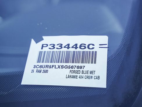 Used 2025 RAM 2500 Laramie image 29