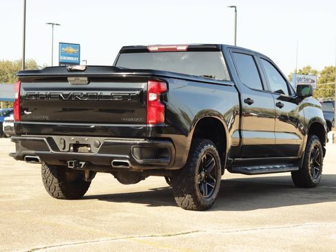 Used 2019 Chevrolet Silverado 1500 Custom Trail Boss w/ Custom Convenience Package AWD/4WD image 7