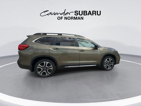 Used 2026 Subaru Ascent Limited image 9