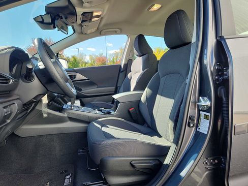 Certified 2025 Subaru Impreza 2.0i image 13