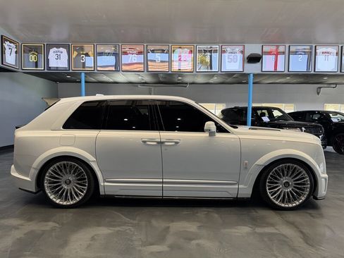 Used 2026 Rolls-Royce Cullinan AWD/4WD image 4