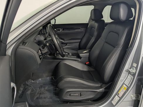 Used 2023 Honda Civic Touring image 12