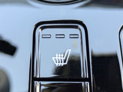 Used 2025 Kia Niro EX image 23