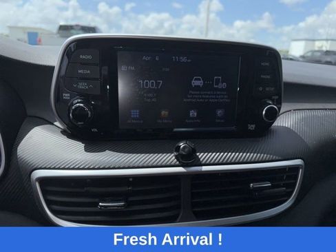 Used 2019 Hyundai Tucson SE image 3