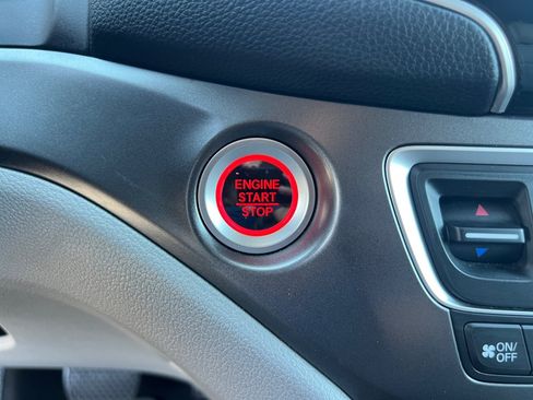 Used 2021 Honda Pilot Special Edition image 20