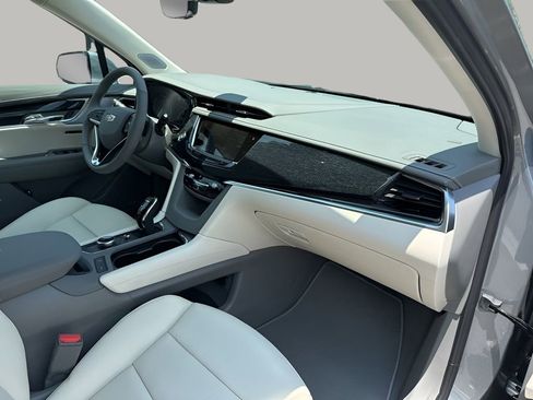 New 2025 Cadillac XT6 Premium Luxury w/ Technology Package image 12