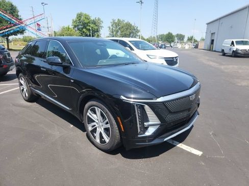 Used 2024 Cadillac Lyriq Tech w/ LPO, Floor Liner Package AWD/4WD image 1