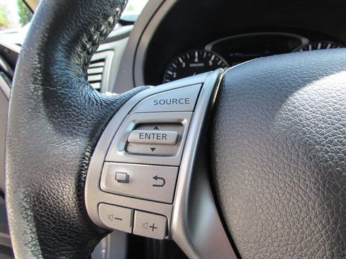 Used 2013 Nissan Altima 2.5 SL w/ Technology Pkg FWD image 15