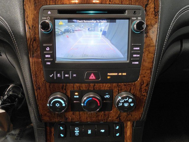 Used 2014 Chevrolet Traverse LT w/ All-Star Edition FWD image 29