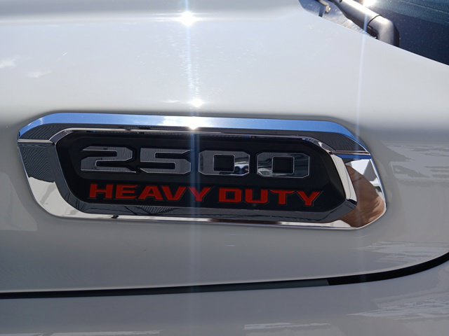 Used 2024 RAM 2500 Tradesman w/ Chrome Appearance Group AWD/4WD image 10