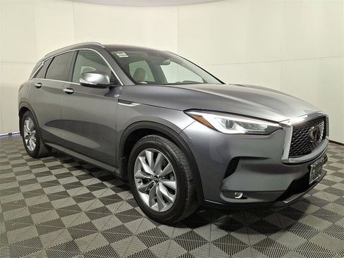 Certified 2021 INFINITI QX50 Luxe image 4