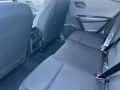 Certified 2023 Nissan Rogue S image 12