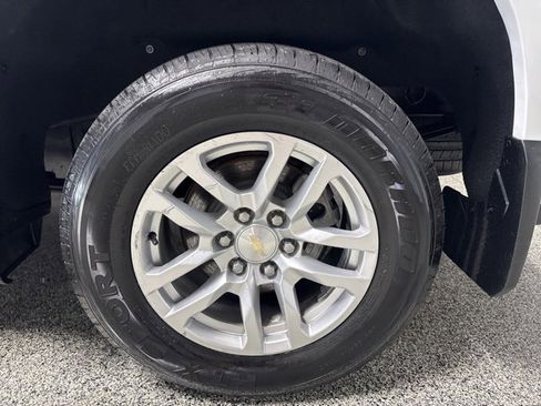 Used 2021 Chevrolet Silverado 1500 LT w/ Bed Protection Package image 17