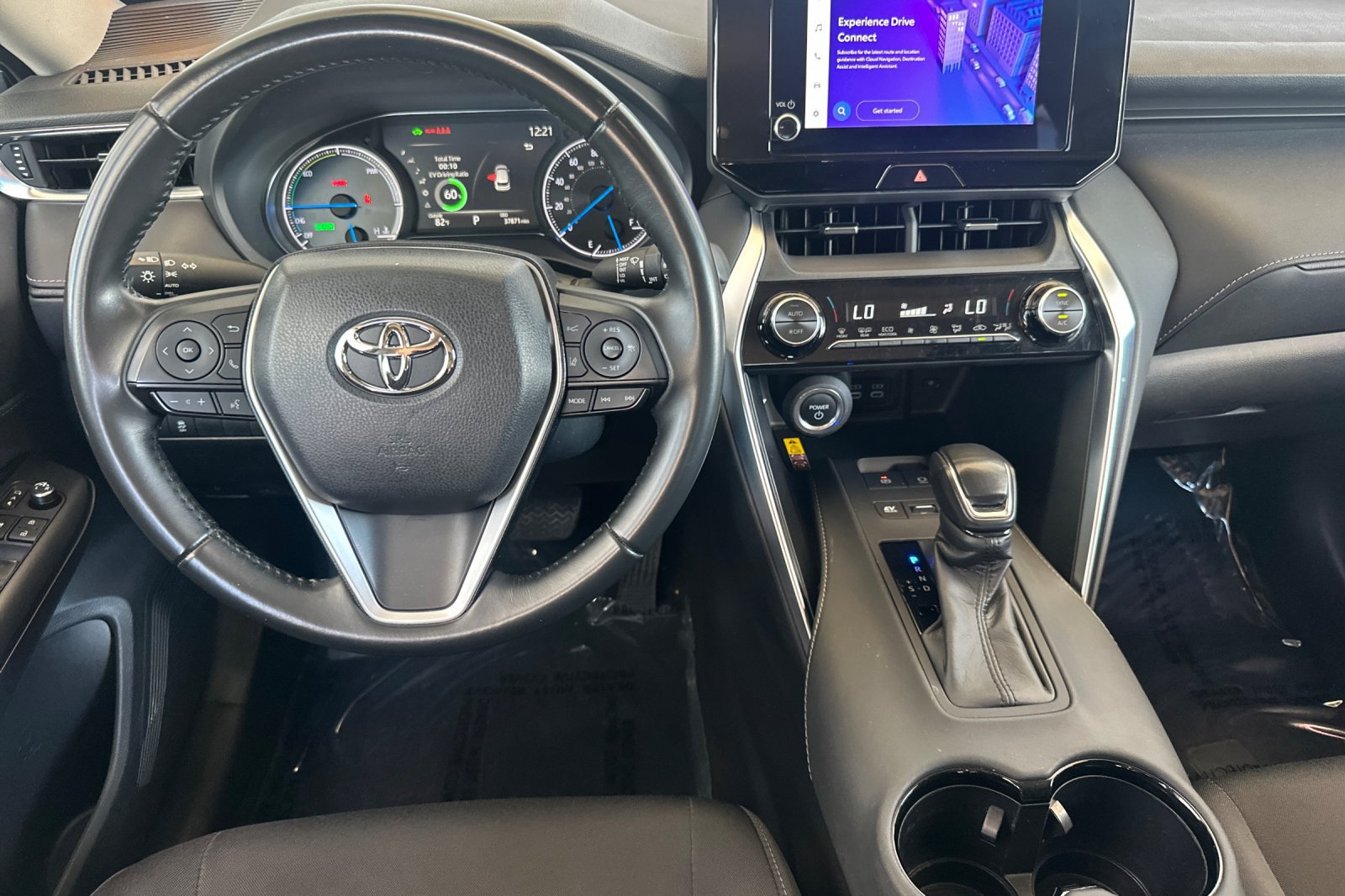 Certified 2024 Toyota Venza LE AWD/4WD image 18