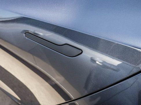 Used 2025 Tesla Model 3 Long Range RWD image 10