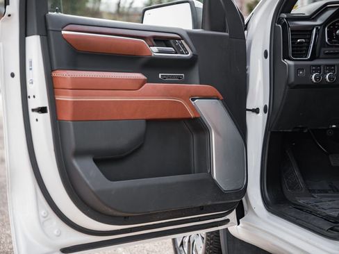 Used 2024 GMC Sierra 1500 Denali Ultimate image 46