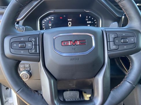 Used 2025 GMC Sierra 1500 AT4 AWD/4WD image 36