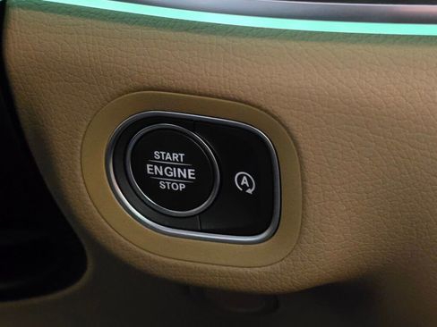 New 2026 Mercedes-Benz GLS 450 4MATIC image 28