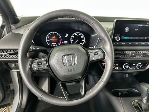 Used 2025 Honda HR-V Sport image 14