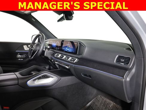 Certified 2025 Mercedes-Benz GLE 450e 4MATIC image 48