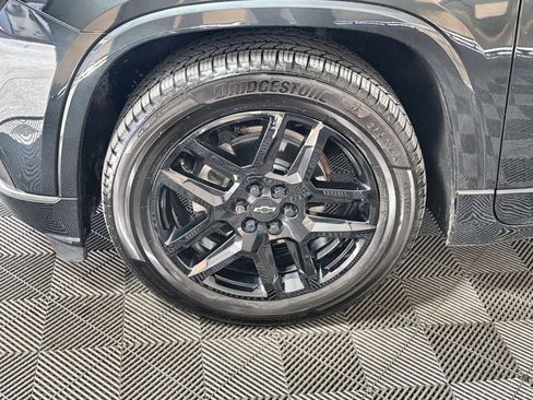 Used 2019 Chevrolet Traverse Premier image 12