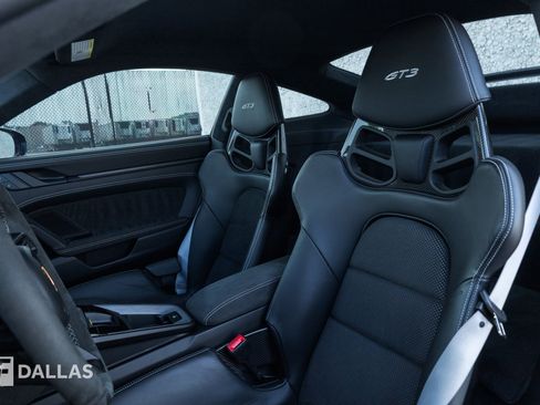 Used 2022 Porsche 911 GT3 RWD image 22