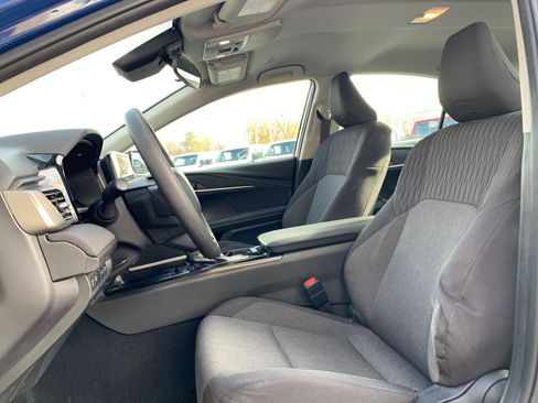 Used 2025 Toyota Camry LE image 25