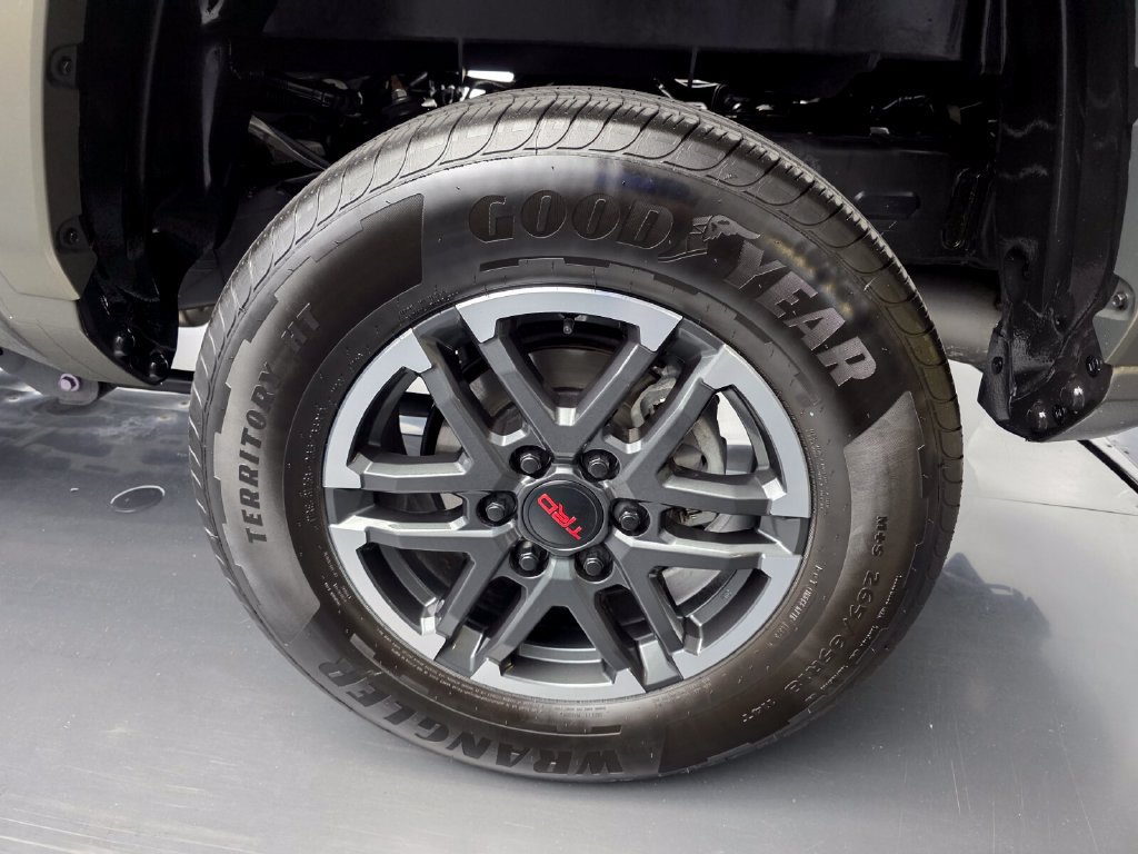 Used 2026 Toyota Tacoma TRD Sport RWD image 15