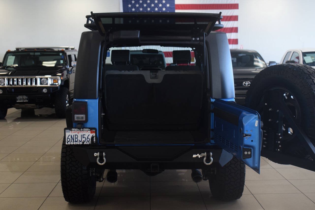 Used 2010 Jeep Wrangler Rubicon w/ PWR Convenience Group AWD/4WD image 26
