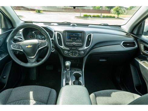 Used 2024 Chevrolet Equinox LT AWD/4WD image 19