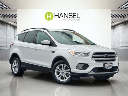 Used 2018 Ford Escape SE w/ SE Sync 3 Package