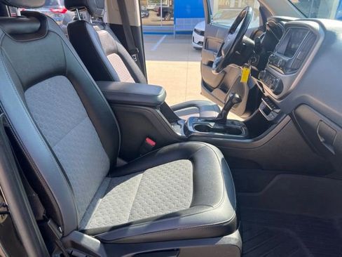 Used 2019 Chevrolet Colorado Z71 image 18