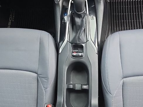 Used 2023 Toyota Corolla Cross AWD Hybrid image 9