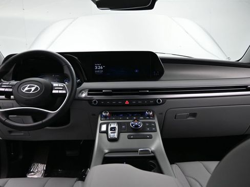Used 2025 Hyundai Palisade SEL AWD/4WD image 29