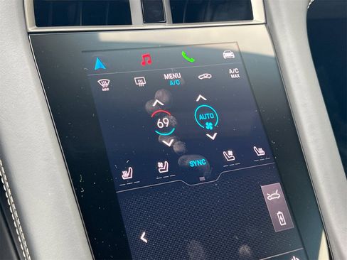 Used 2025 Porsche Taycan Turbo image 25