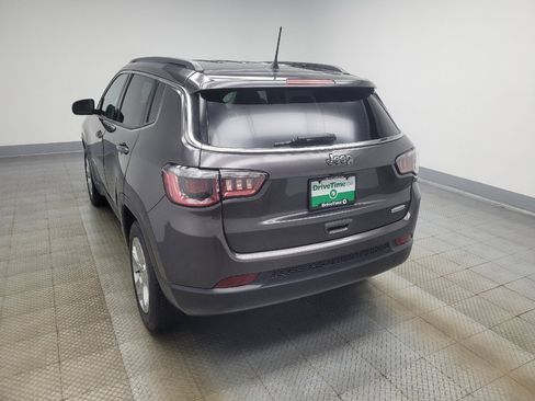 Used 2018 Jeep Compass Latitude w/ Popular Equipment Group image 5