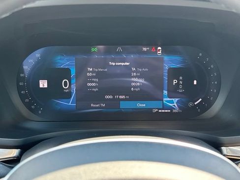 Certified 2025 Volvo V60 B5 Cross Country Plus AWD/4WD image 26