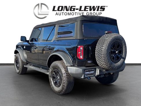 Used 2022 Ford Bronco Outer Banks w/ Sasquatch Package image 4
