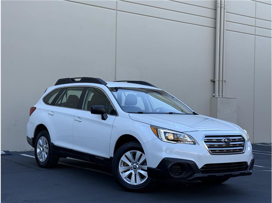 Used 2017 Subaru Outback 2.5i AWD/4WD image 19